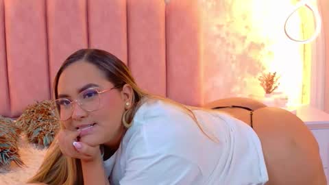 Mia online show from 11, 2, 2026