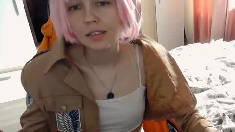 Mia online show from 22, 4, 2026