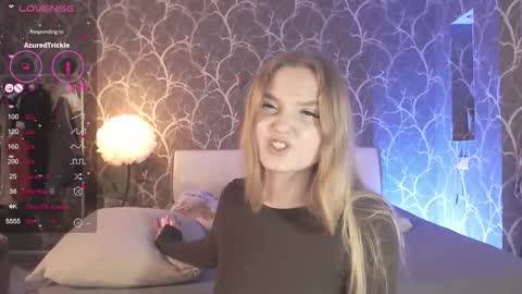 Mia online show from 15, 3, 2026