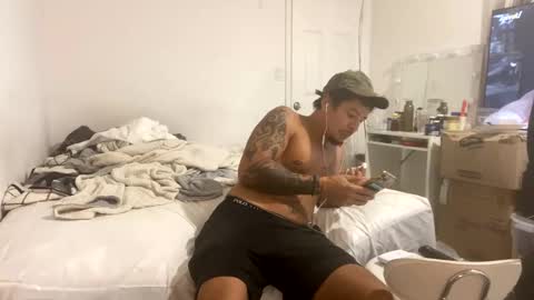 miamiclos1 online show from 9, 11, 2025