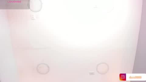 Mia  online show from 30, 12, 2024