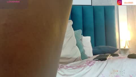 Mia  online show from 27, 2, 2025