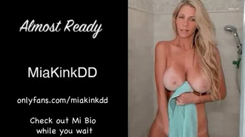 Snapshot of miamilfs chatting on 9, 6, 2026 Mia online show from 9, 6, 2026