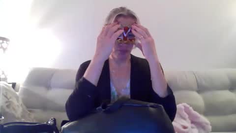 Snapshot of miamitransgirl305 chatting on 24, 3, 2026 miamitransgirl305 online show from 24, 3, 2026