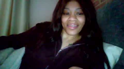 MiaMuffn online show from 17, 2, 2026