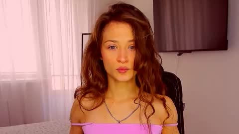 Mia online show from 12, 10, 2025