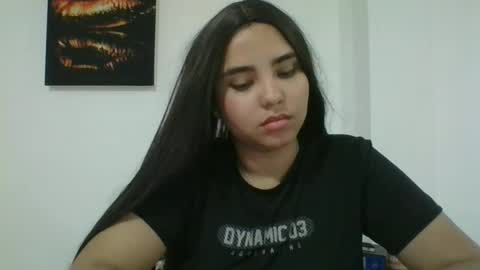Snapshot of miapeyton chatting on 3, 12, 2024 Mia Peyton online show from 3, 12, 2024