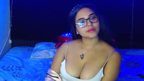 Snapshot of miapeyton chatting on 25, 2, 2025 Mia Peyton online show from 25, 2, 2025