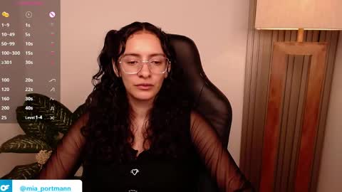 MIAPORTMANN online show from 12, 4, 2026