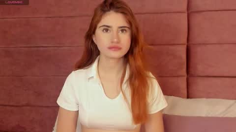 Mia Rouxx online show from 12, 11, 2025