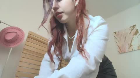 Snapshot of miasilva1 chatting on 11, 5, 2026 miasilva1 online show from 11, 5, 2026