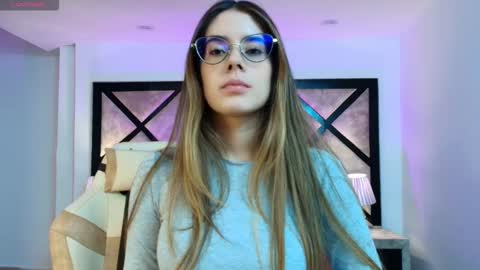 Snapshot of miasilverr chatting on 16, 2, 2026 Mia online show from 16, 2, 2026