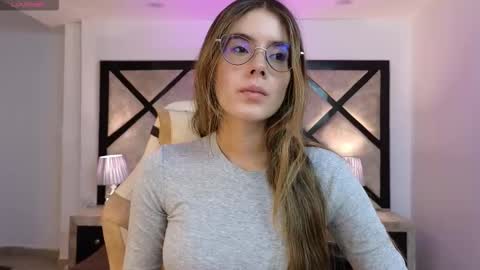 Snapshot of miasilverr chatting on 2, 3, 2026 Mia online show from 2, 3, 2026