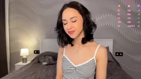 Mia online show from 28, 4, 2026