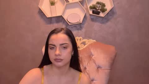 Mia online show from 6, 1, 2026