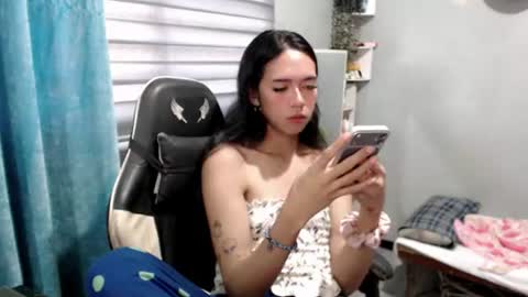 Snapshot of miatrixs chatting on 24, 6, 2026 Mia online show from 24, 6, 2026