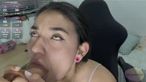 Snapshot of miauumiau chatting on 21, 9, 2025 miauumiau online show from 21, 9, 2025