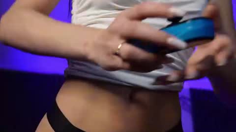 Snapshot of miavelvety chatting on 18, 6, 2026 Kimmy online show from 18, 6, 2026