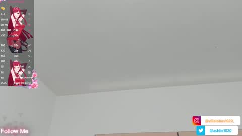 Mia Villalobos online show from 5, 3, 2025