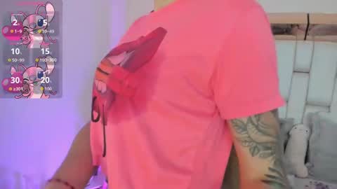 Mia Villalobos online show from 12, 9, 2025