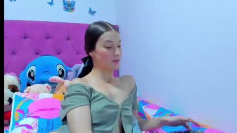 Snapshot of miavolkova_ chatting on 30, 6, 2026 Chloe online show from 30, 6, 2026