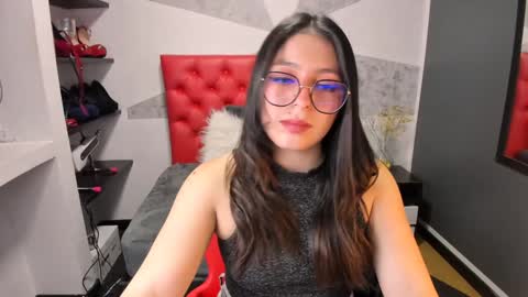 M I A W I L S online show from 4, 12, 2024