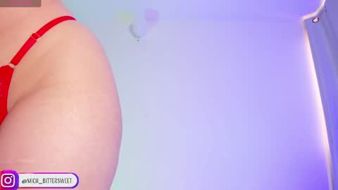 Snapshot of mich_bittersweet chatting on 2, 2, 2025 online show from 2, 2, 2025