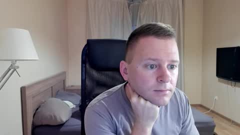 Snapshot of michael_birkin chatting on 5, 10, 2025 Michael Birkin online show from 5, 10, 2025