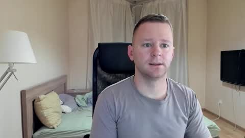 Snapshot of michael_birkin chatting on 18, 10, 2025 Michael Birkin online show from 18, 10, 2025