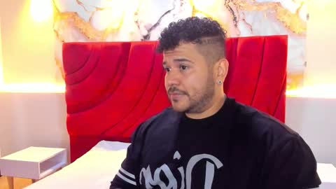 MICHAEL online show from 1, 11, 2025