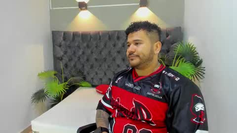 MICHAEL online show from 4, 11, 2025