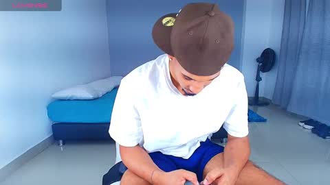 Snapshot of michael_jordanx chatting on 28, 1, 2025 Angel online show from 28, 1, 2025