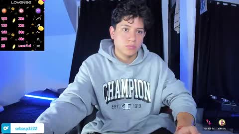 michael independent model  online show from 4, 1, 2025