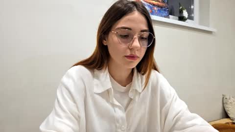 Snapshot of michaelehain chatting on 23, 10, 2025 Chloe online show from 23, 10, 2025