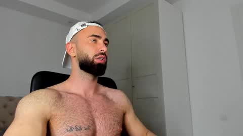 MichaelEvansx online show from 27, 3, 2026