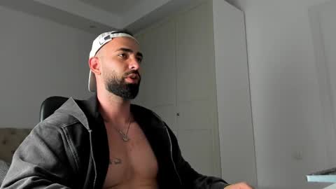 MichaelEvansx online show from 7, 4, 2026