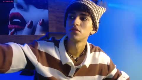 Snapshot of michaelkoiv chatting on 28, 11, 2025 michaelkoiv online show from 28, 11, 2025