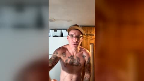 Snapshot of michaelslocum chatting on 7, 6, 2026 michaelslocum online show from 7, 6, 2026