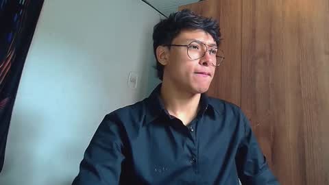 Snapshot of michaelstones chatting on 12, 12, 2024 michaelstones online show from 12, 12, 2024