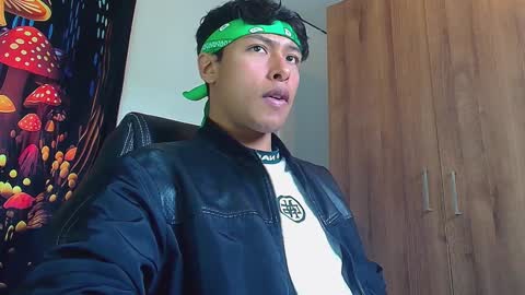 Snapshot of michaelstones chatting on 6, 2, 2025 michaelstones online show from 6, 2, 2025