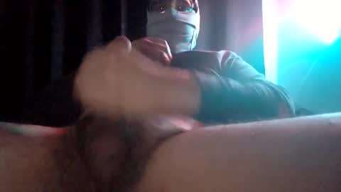 Snapshot of michealg23 chatting on 16, 11, 2025 michealg23 online show from 16, 11, 2025