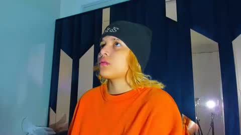 michell_rs online show from 6, 10, 2025