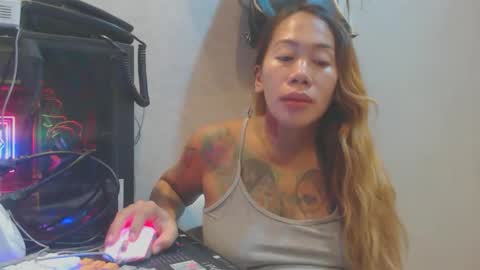michelle_ux online show from 28, 10, 2025