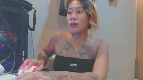 michelle_ux online show from 17, 11, 2025