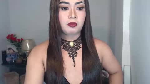 Snapshot of michellechannelxxx chatting on 12, 1, 2025 Michelle online show from 12, 1, 2025