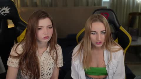 Snapshot of michelleinlove4u chatting on 17, 2, 2025 Michelle online show from 17, 2, 2025