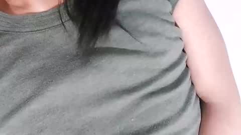 michelleleslie online show from 30, 9, 2025