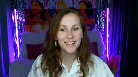 Snapshot of michelleortis chatting on 11, 2, 2025 MichelleOrtis online show from 11, 2, 2025