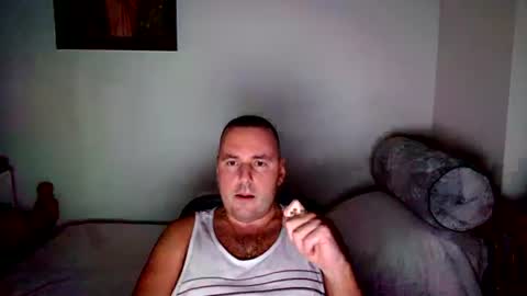 Snapshot of micic3 chatting on 31, 7, 2026 micic3 online show from 31, 7, 2026