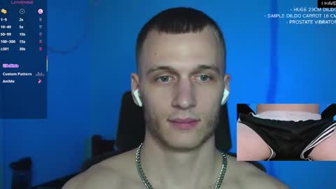 Mickey online show from 25, 2, 2025